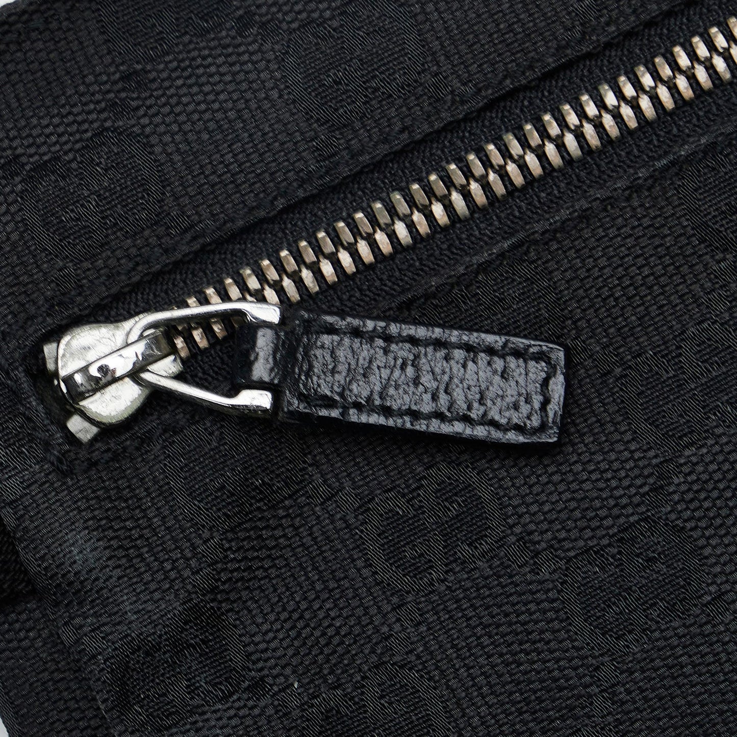 Gucci GG Canvas Double Pocket Belt Bag (SHG-330faY)