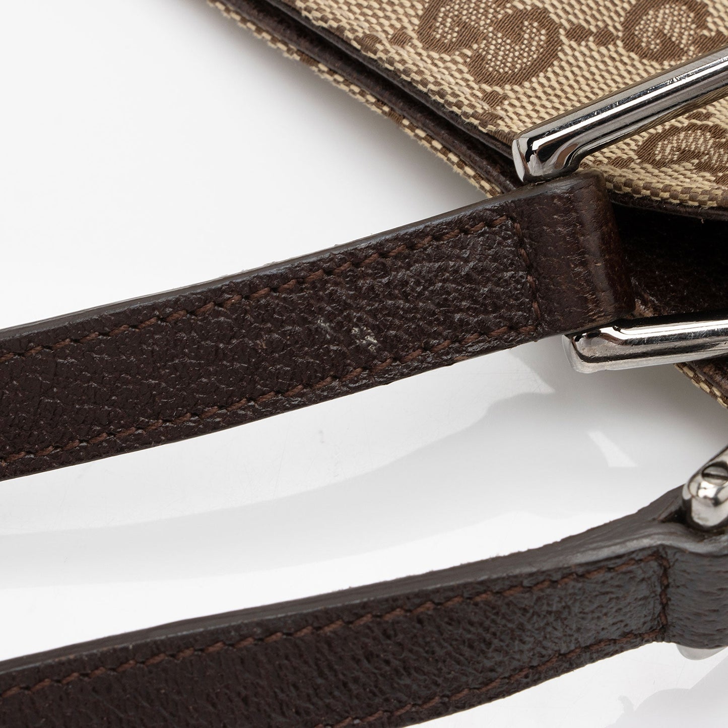 Gucci GG Canvas Eclipse Medium Shoulder Bag (SHF-YMoOGb)