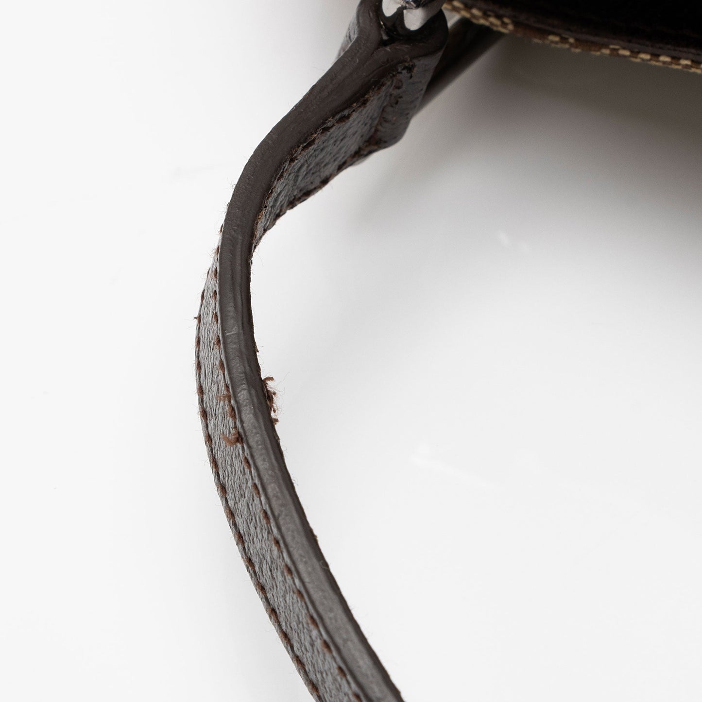 Gucci GG Canvas Eclipse Medium Shoulder Bag (SHF-YMoOGb)
