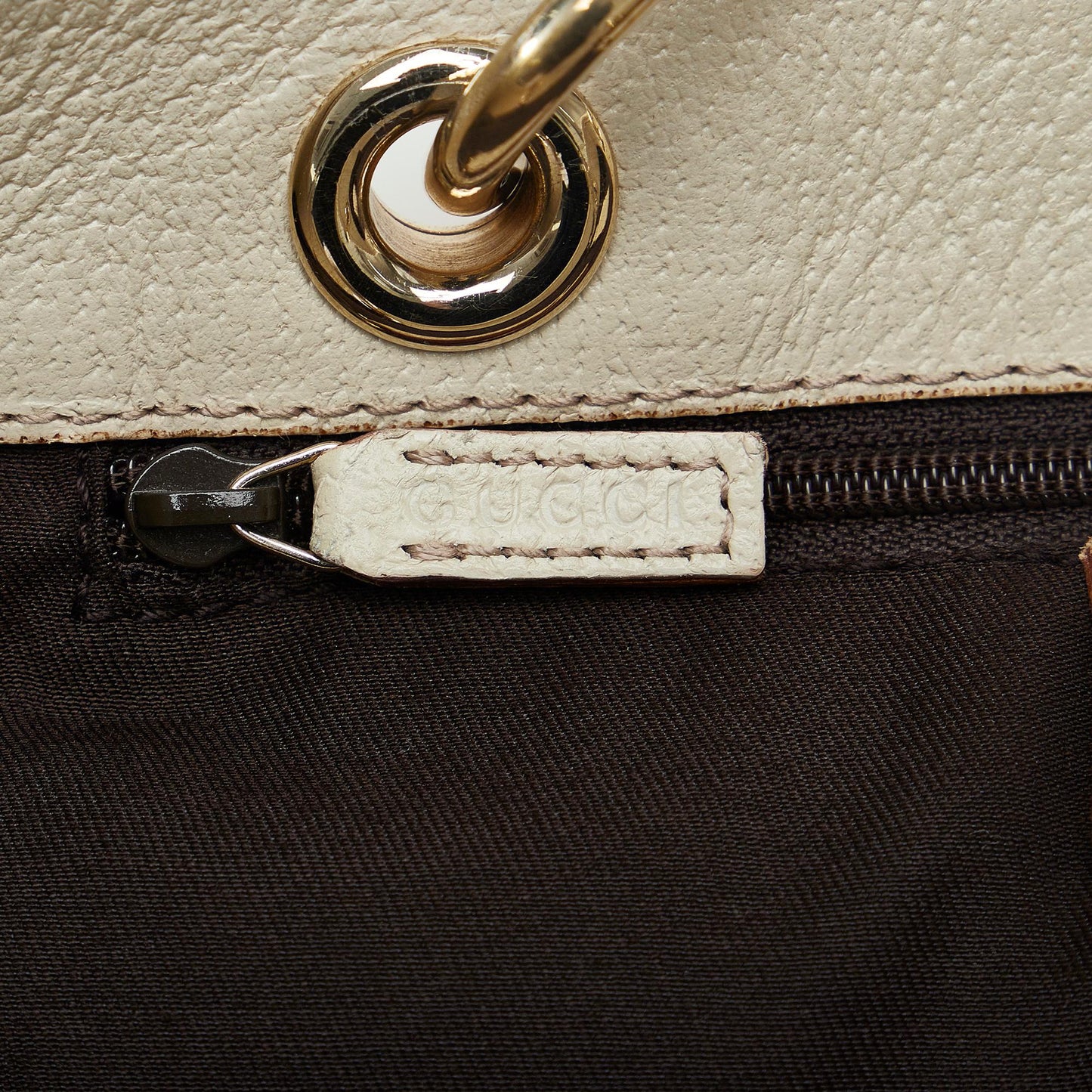 Gucci GG Canvas Eclipse Shoulder Bag (SHG-lWXVX7)