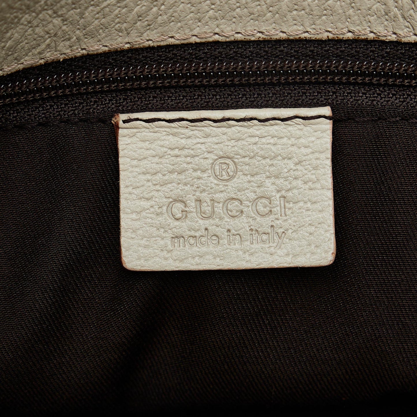 Gucci GG Canvas Eclipse Shoulder Bag (SHG-lWXVX7)