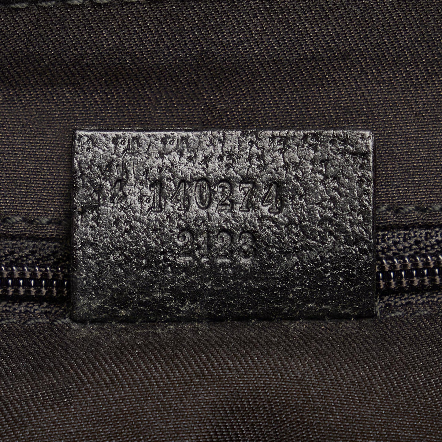 Gucci GG Canvas Eclipse Tote (SHG-c0MN9M)