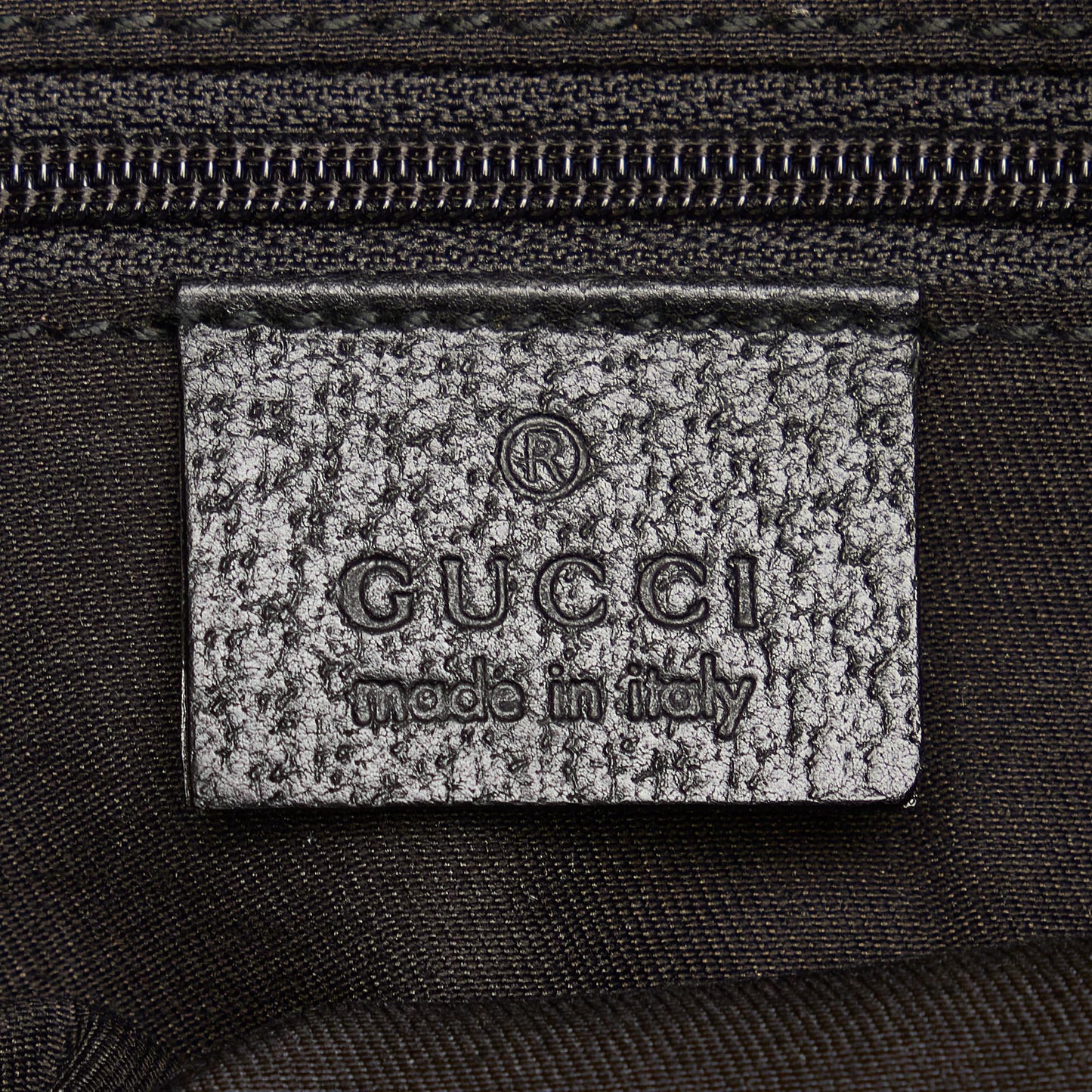 Gucci GG Canvas Eclipse Tote (SHG-c0MN9M)