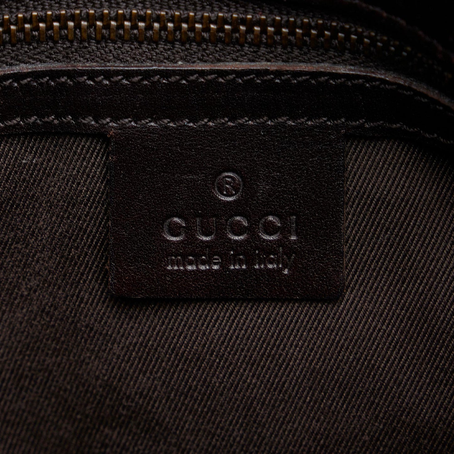 Gucci GG Canvas Handbag (SHG-X003AZ)