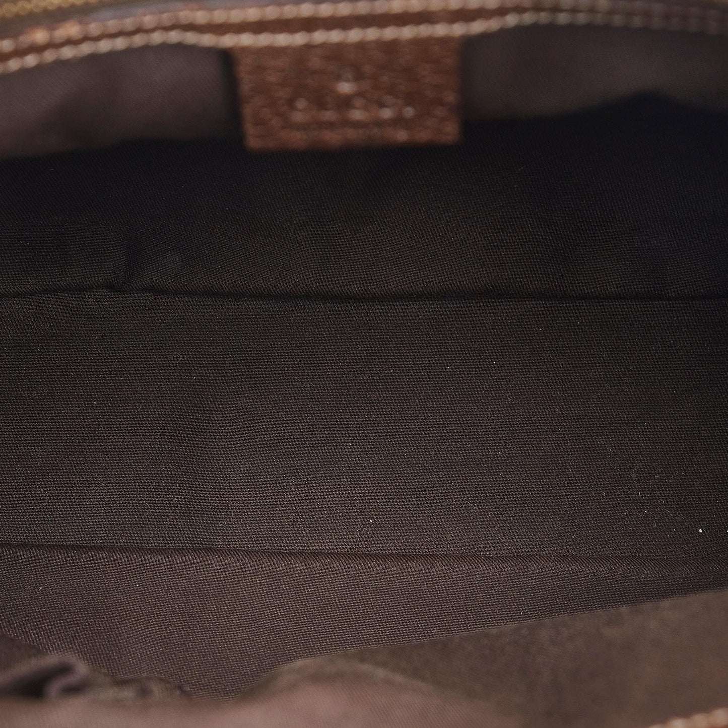 Gucci GG Canvas Jackie Piston Lock Handbag (SHG-R6bLVW)