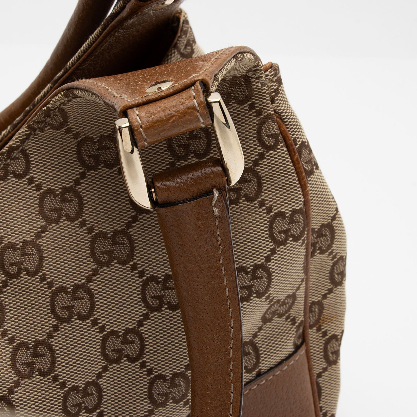 Gucci GG Canvas Nailhead Bardot Shoulder Bag (SHF-cXQEhI)