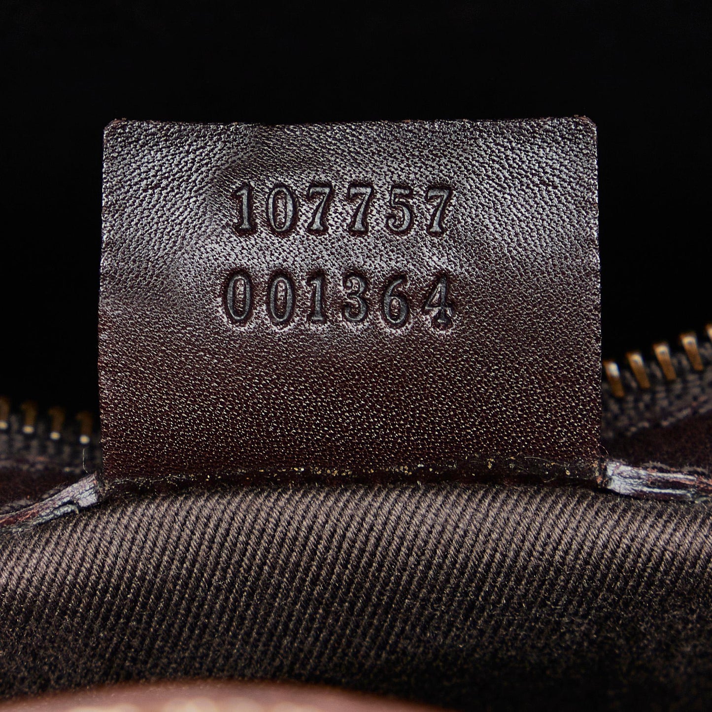 Gucci GG Canvas Shoulder Bag (SHG-my1lNg)
