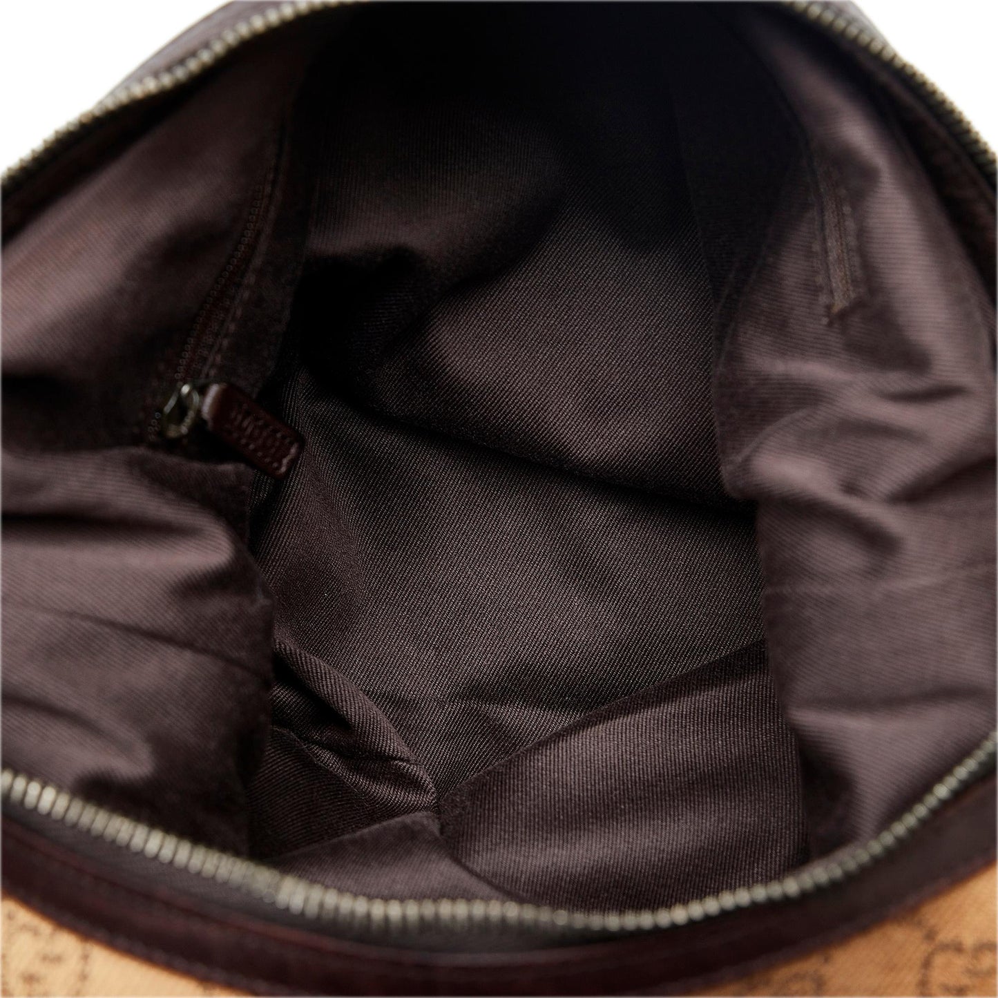 Gucci GG Canvas Shoulder Bag (SHG-ddC9Lv)