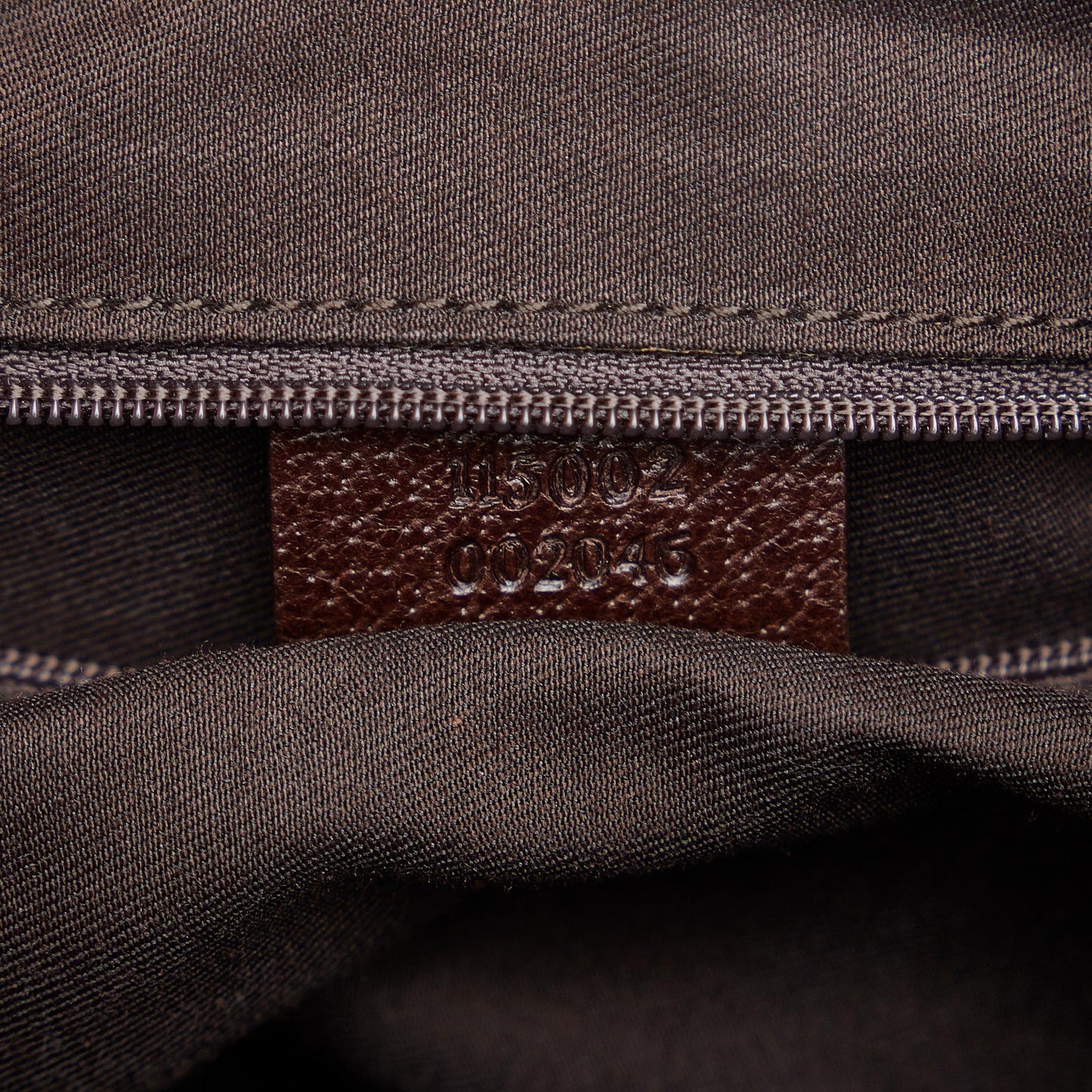 Gucci GG Canvas Shoulder Bag (SHG-5uFSu9)