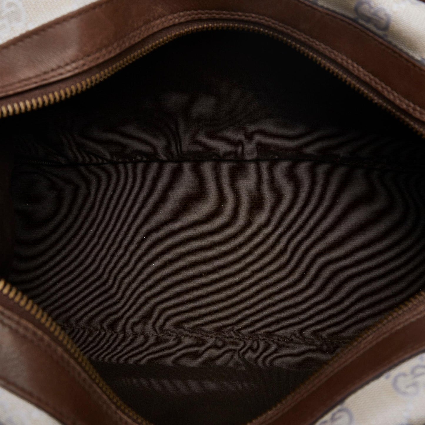 Gucci GG Canvas Shoulder Bag (SHG-TWQbJL)