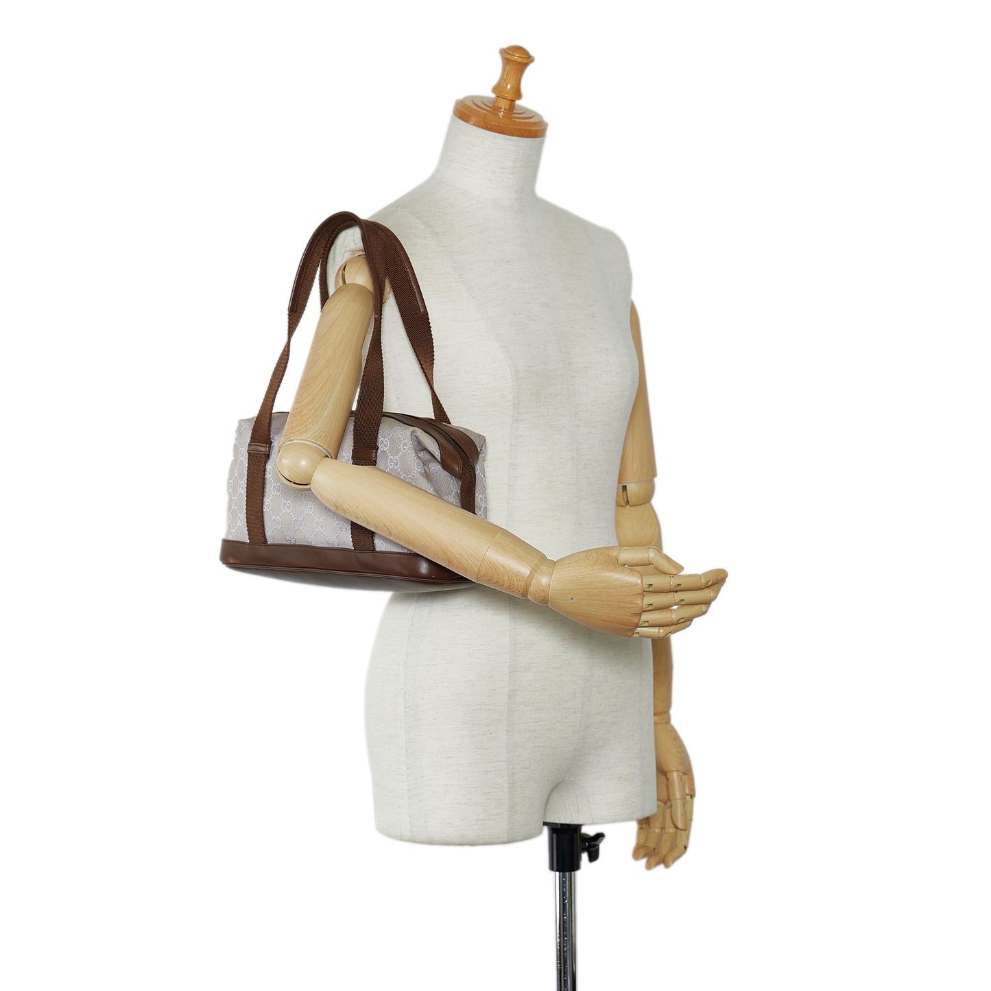 Gucci GG Canvas Shoulder Bag (SHG-TWQbJL)