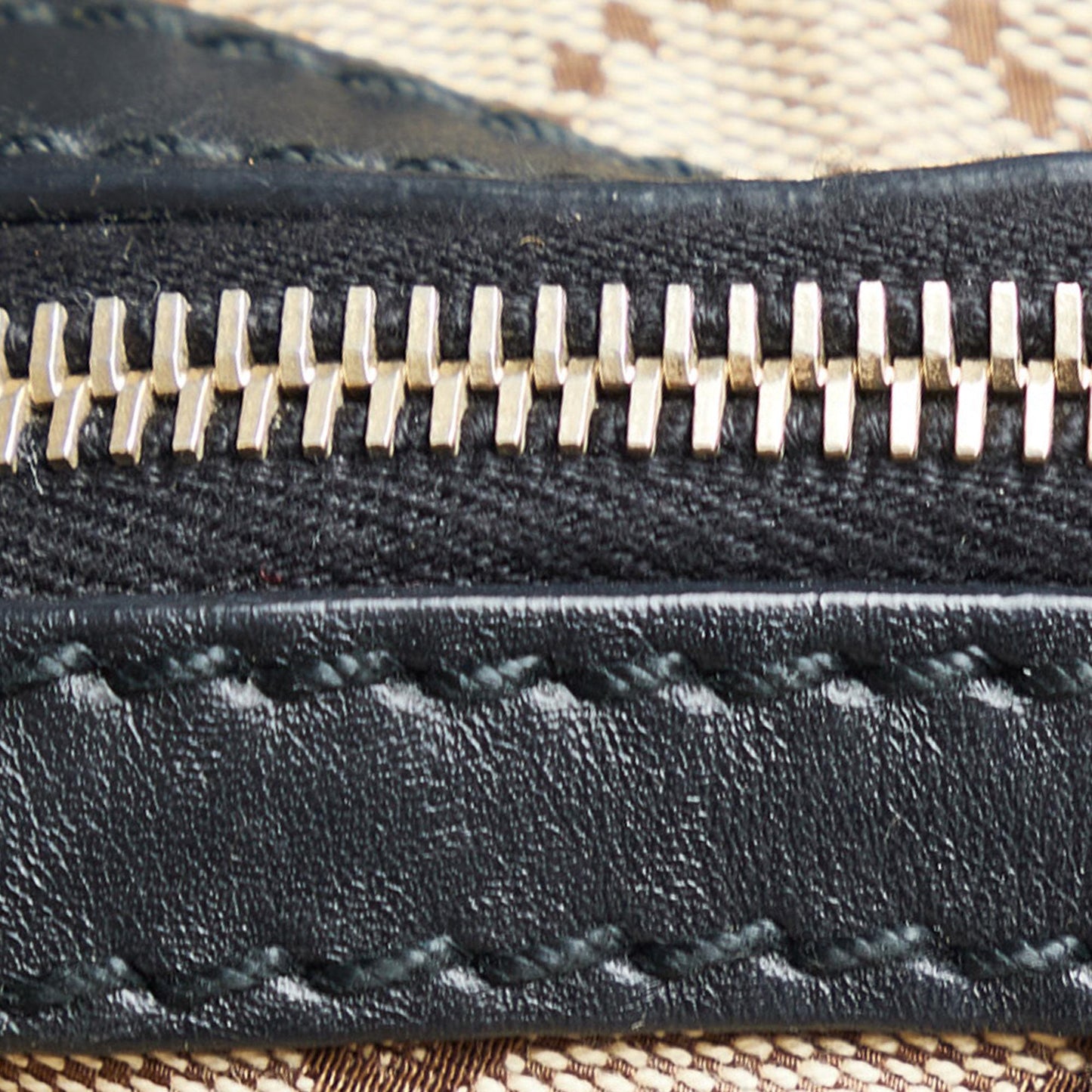 Gucci GG Canvas Sukey (SHG-PkZOax)