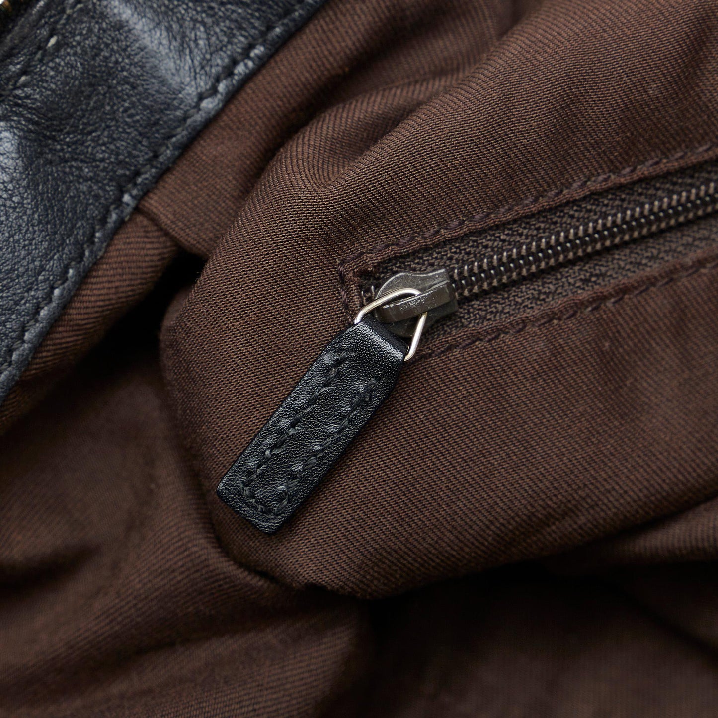 Gucci GG Canvas Sukey (SHG-tP1dCU)