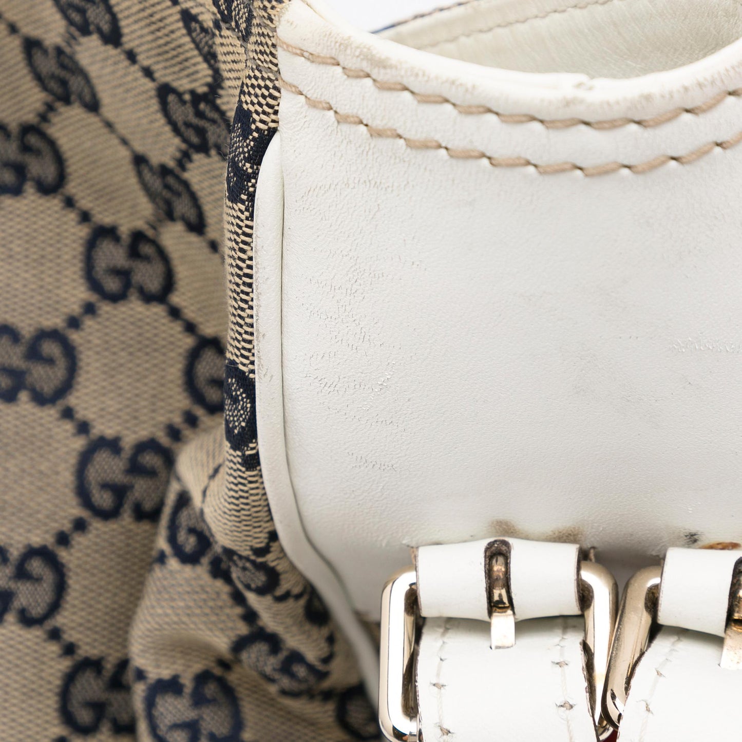 Gucci GG Canvas Web Shoulder Bag (SHG-98PH5h)