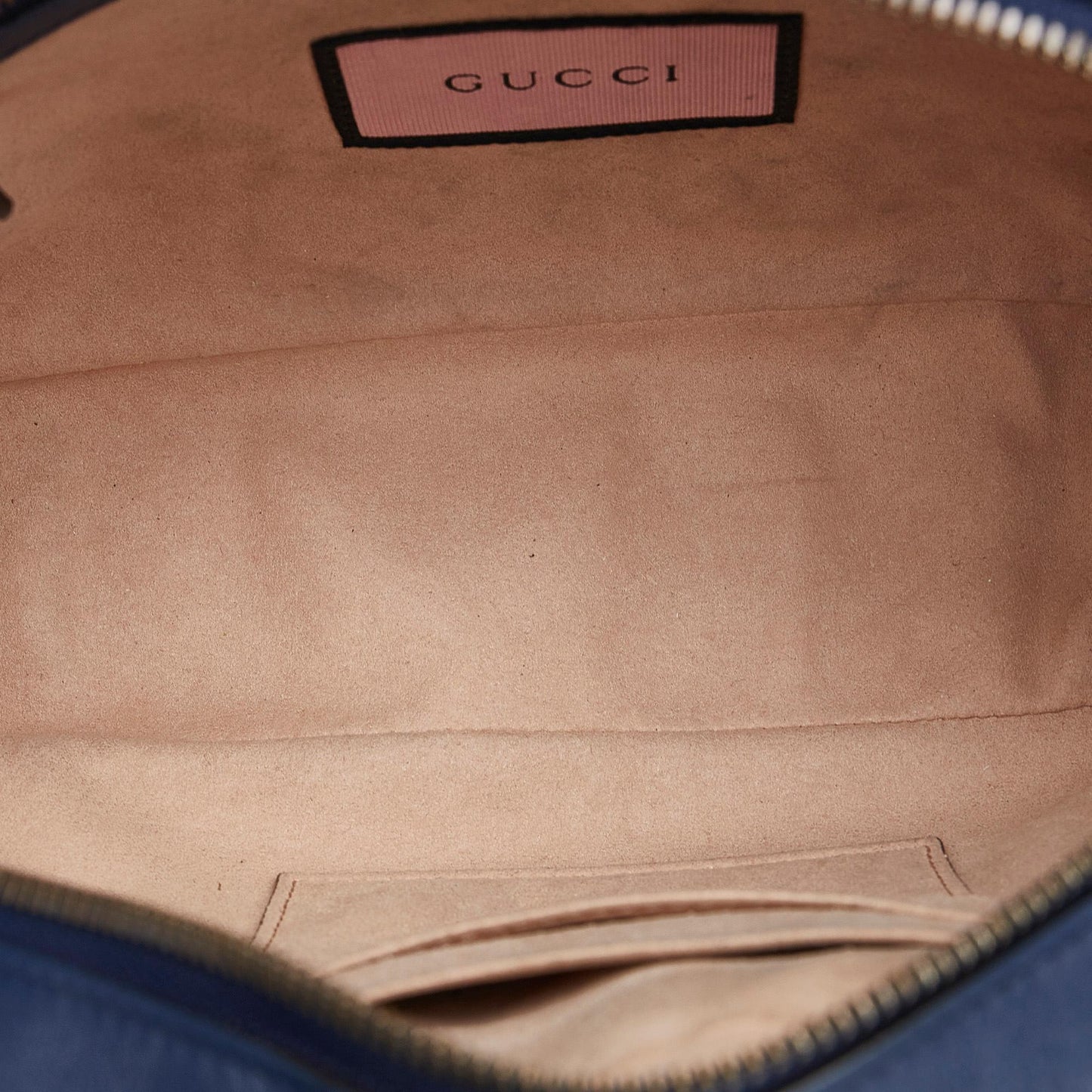 Gucci GG Marmont Ghost Crossbody Bag (SHG-eT5r9s)