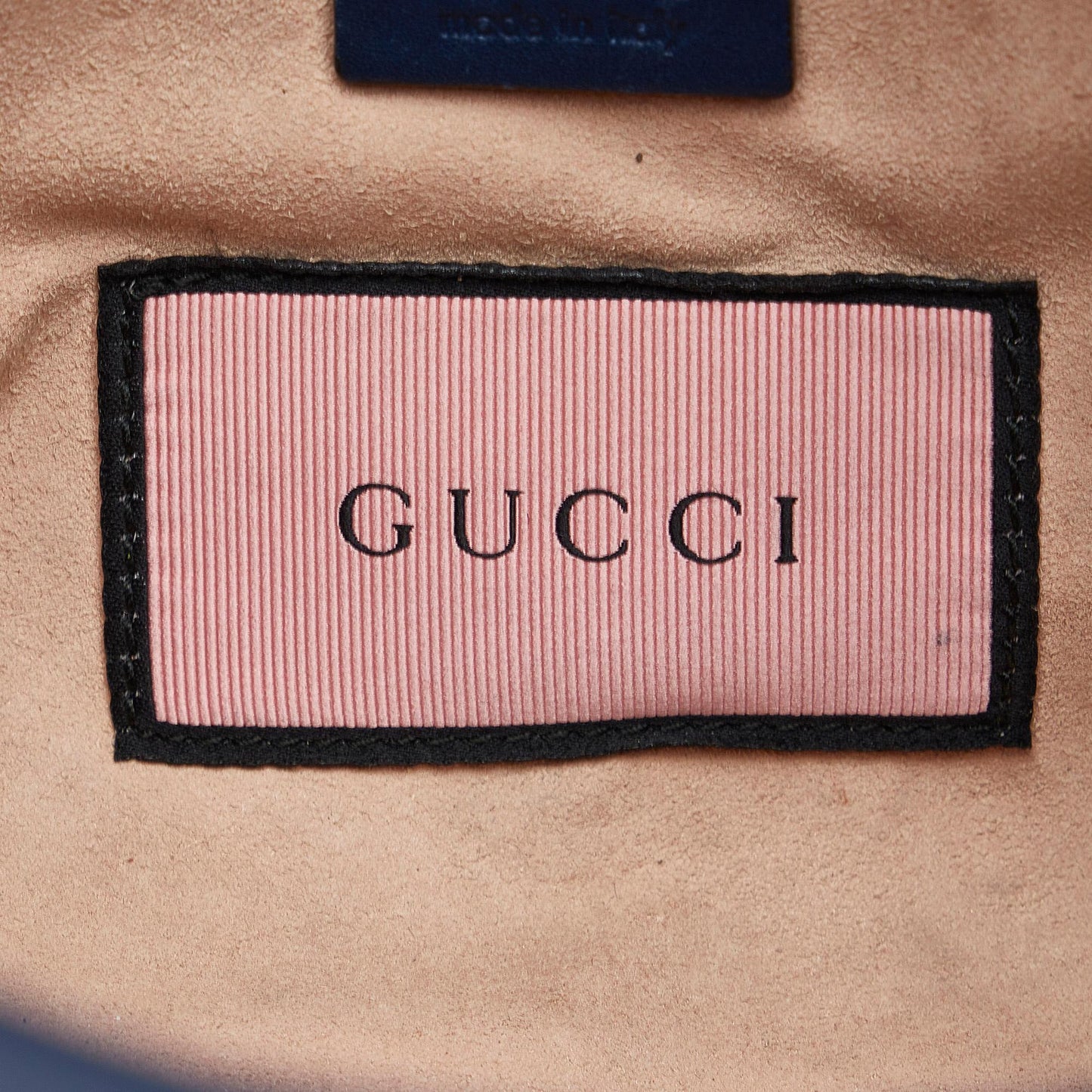 Gucci GG Marmont Ghost Crossbody Bag (SHG-eT5r9s)