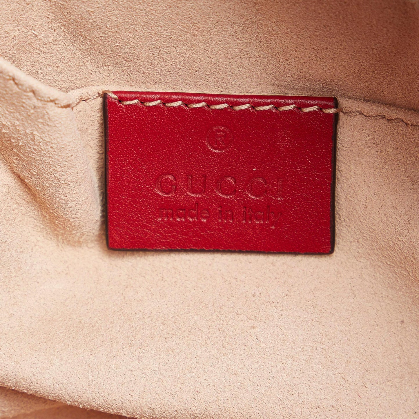 Gucci GG Marmont Matelasse Belt Bag (SHG-rueAua)