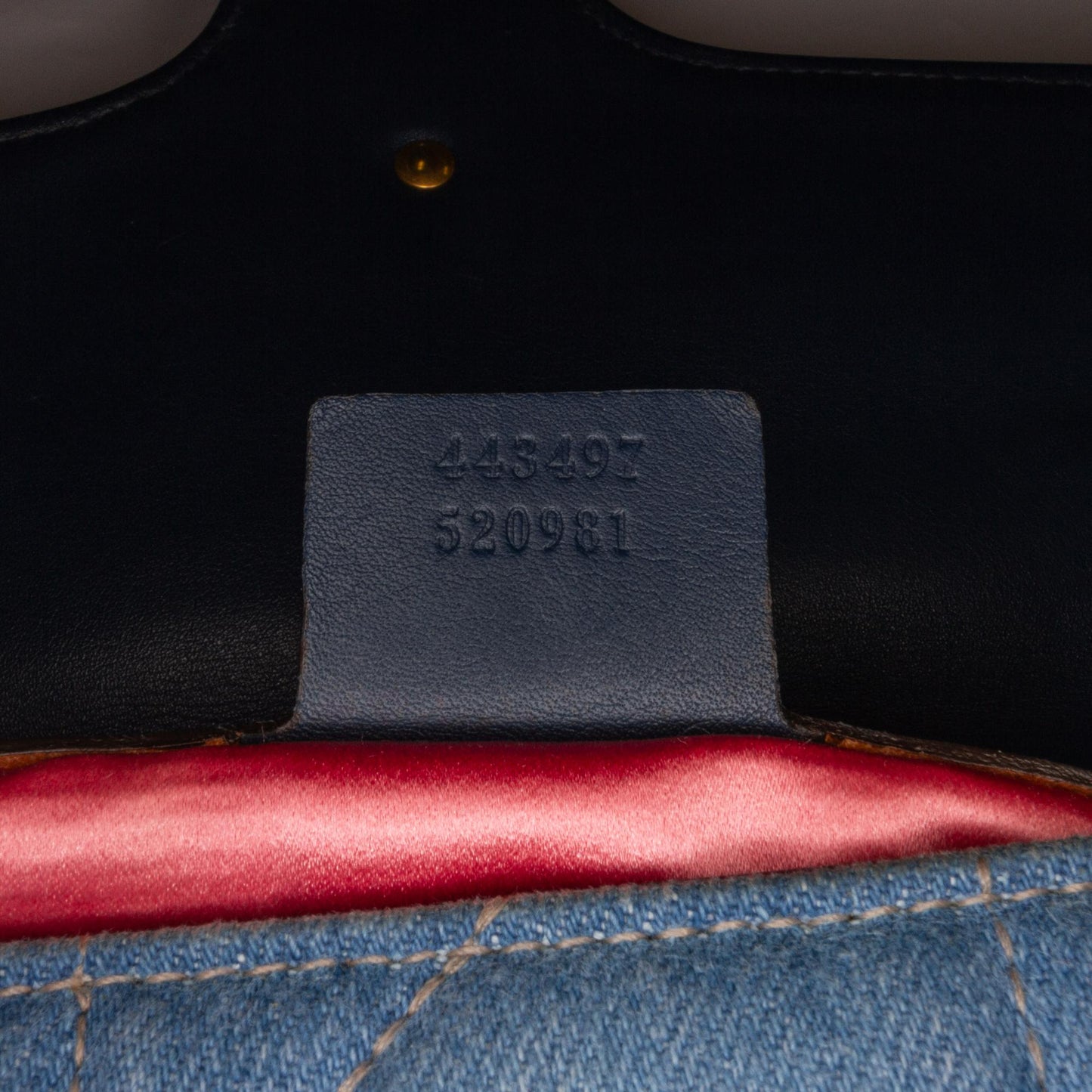 Gucci GG Marmont Pearl Studded Matelasse Crossbody (SHG-lB59yk)