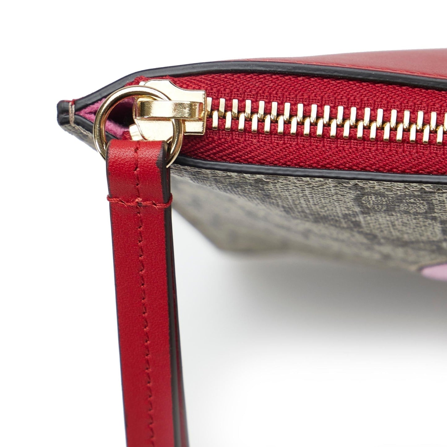 Gucci GG Supreme Bosco Clutch (SHG-ikvRoS)