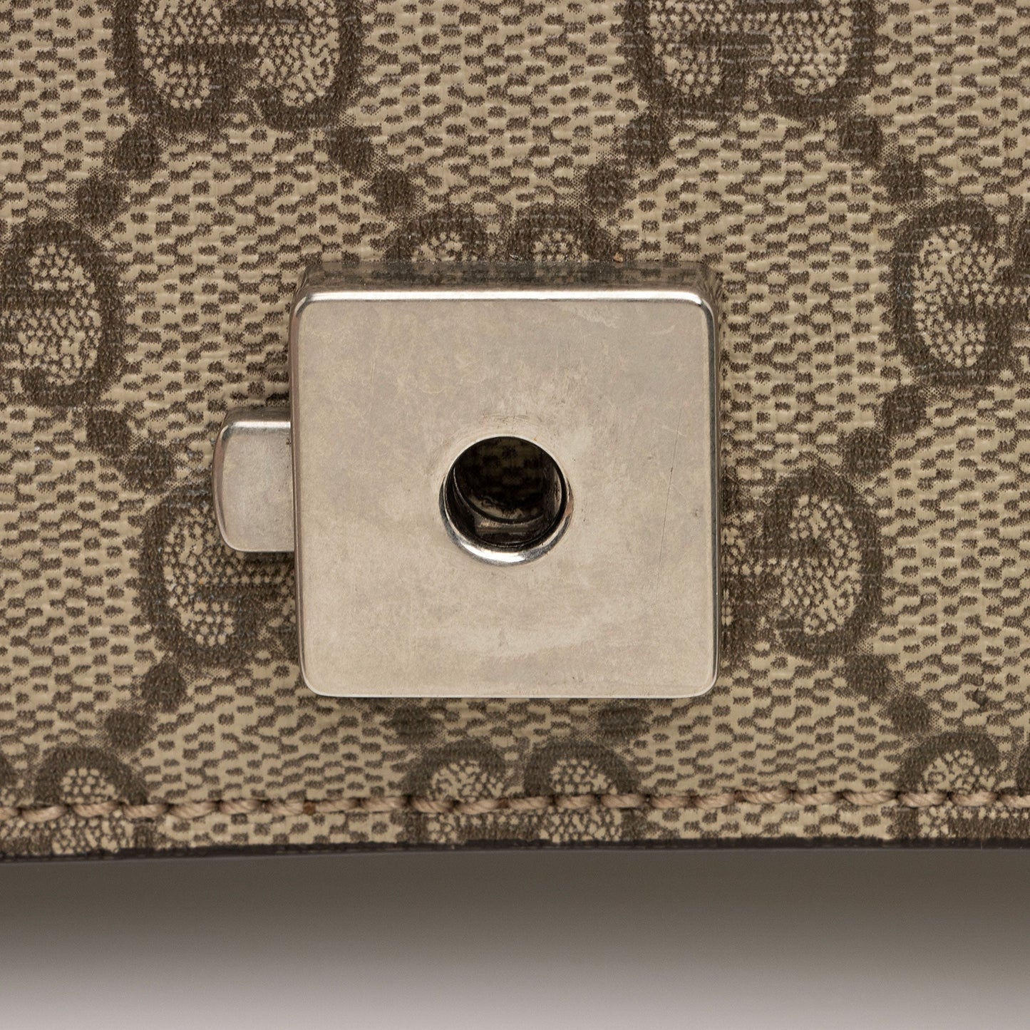 Gucci GG Supreme Dionysus Small Shoulder Bag (SHF-CAAf7C)