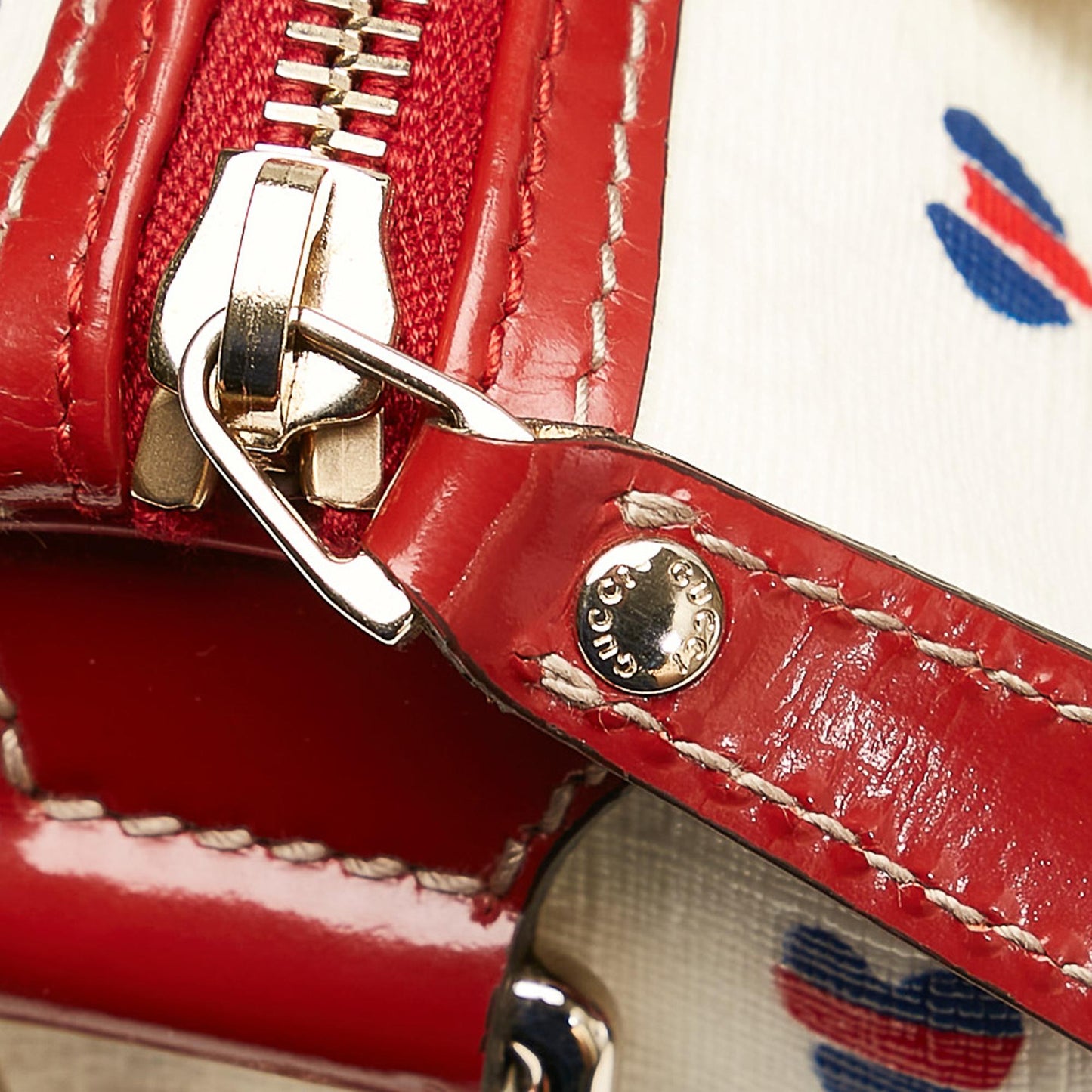 Gucci GG Supreme Hearts Small Joy Boston Bag