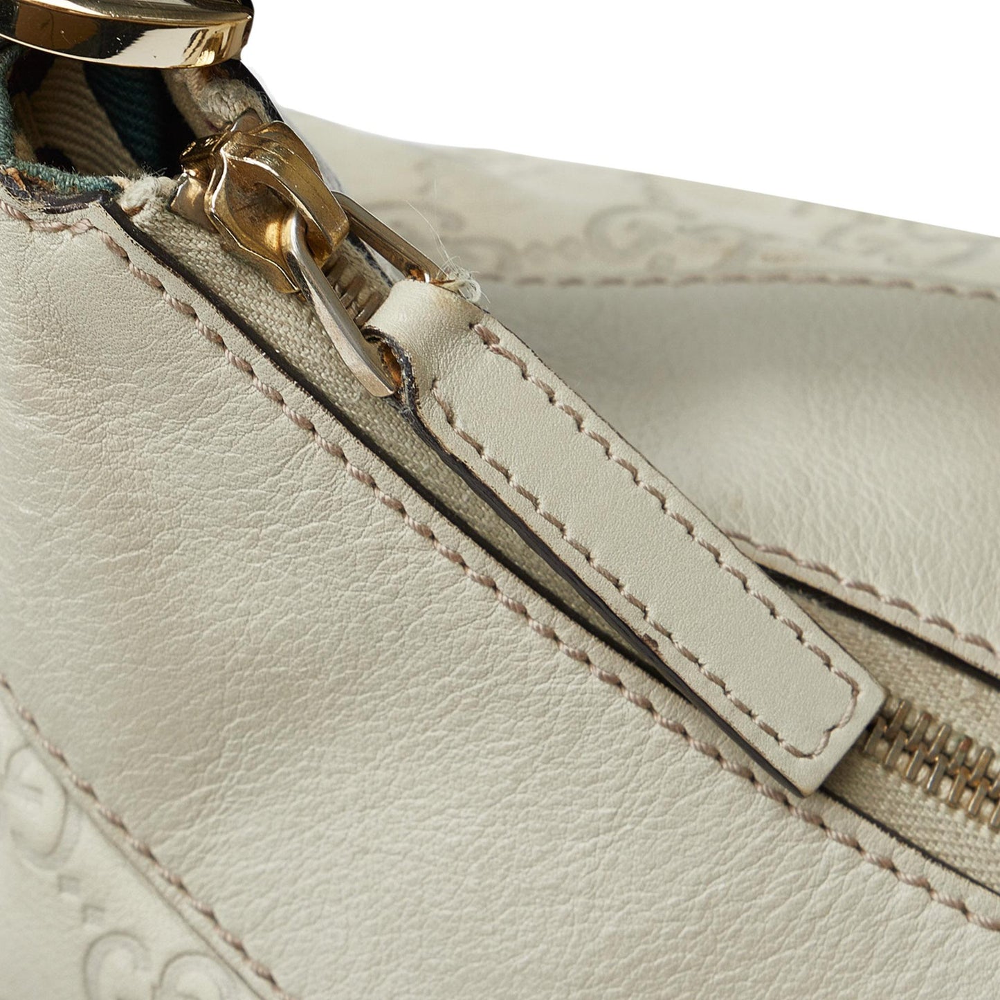 Gucci Guccissima Abbey D-Ring Shoulder Bag (SHG-mTplnY)