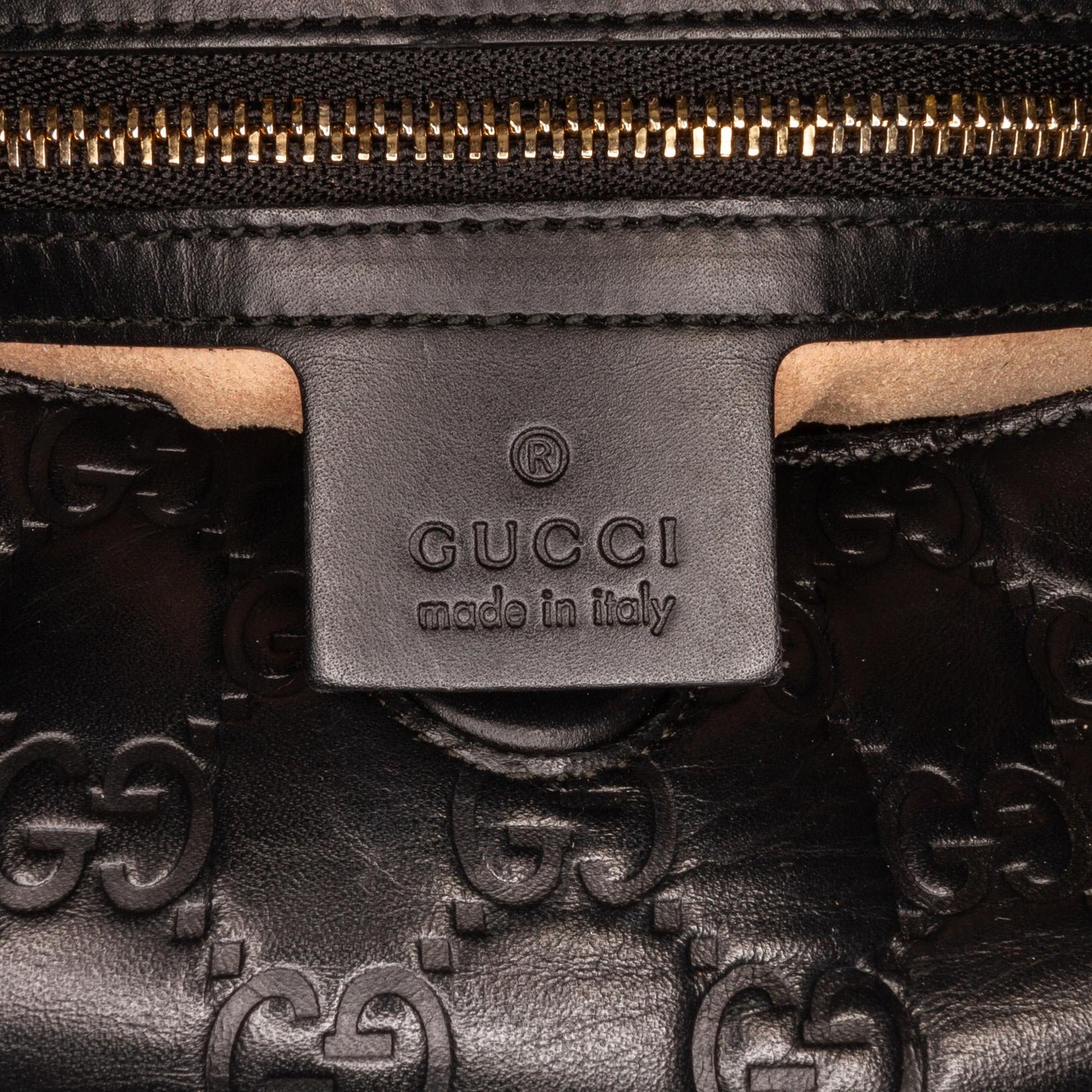 Gucci Guccissima Signature Linea A Foldover Satchel (SHG-VFVOAb)