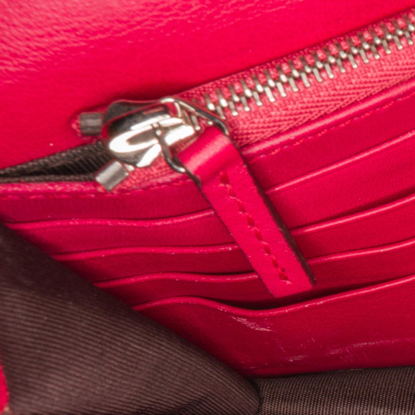 Gucci Interlocking G Wallet On Chain (SHG-bJgZos)