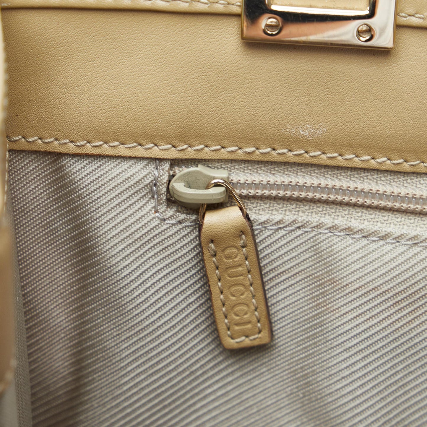 Gucci Jackie Handbag (SHG-RTajTt)