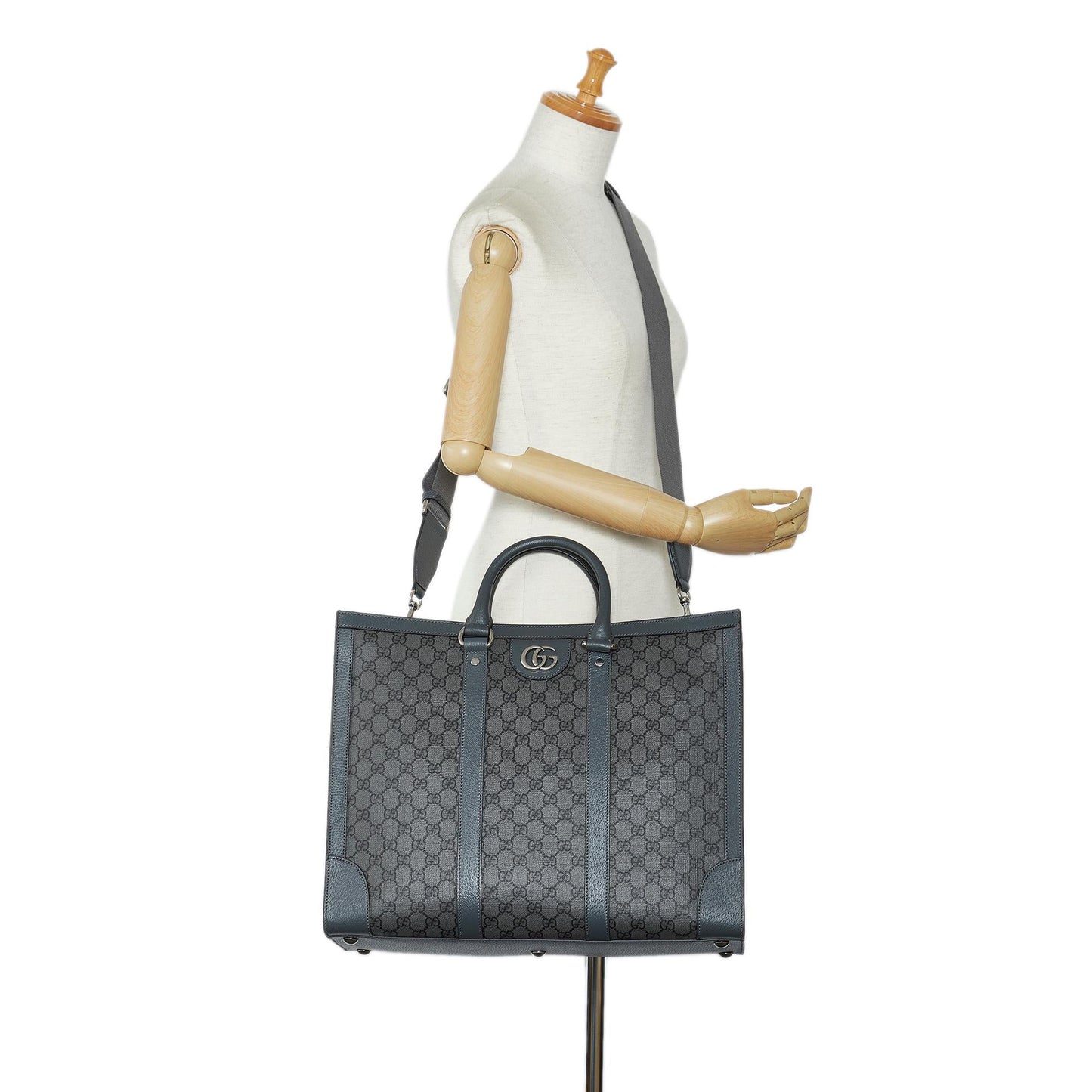 Gucci Large GG Supreme Ophidia Satchel (SHG-yYLnqY)