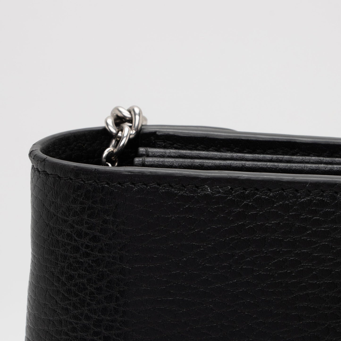 Gucci Leather Dionysus Chain Wallet (SHF-fJzaNK)