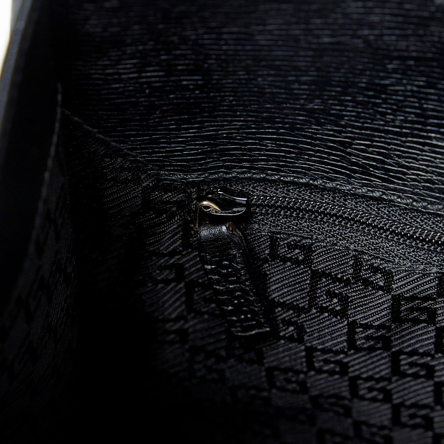 Gucci Leather Jackie Bardot (SHG-KlHlGu)
