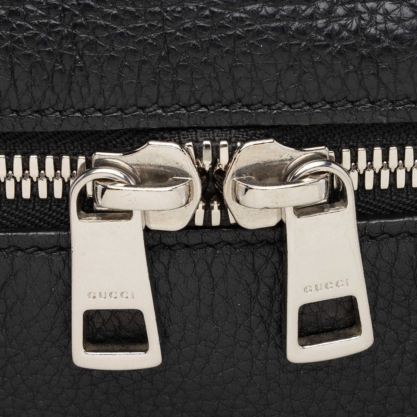 Gucci Leather Soho Duffle Bag (SHF-WH9J41)