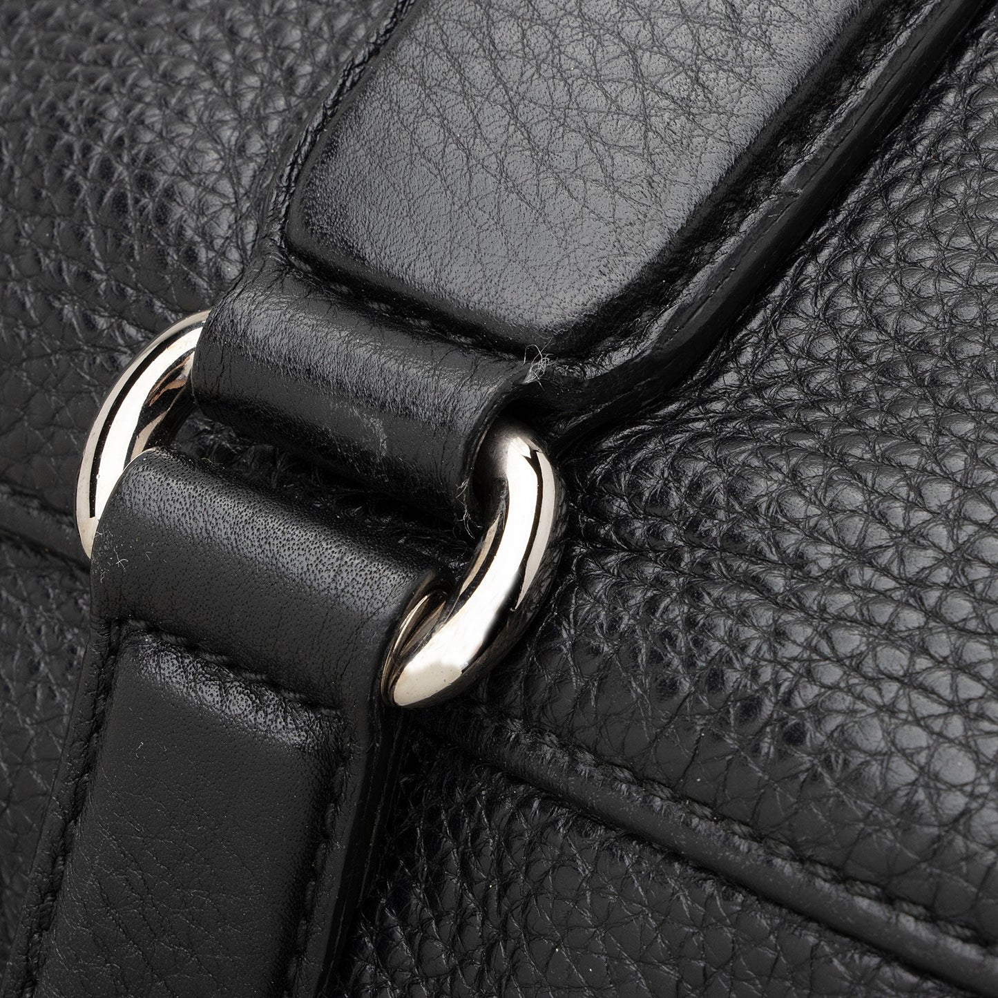 Gucci Leather Soho Duffle Bag (SHF-WH9J41)