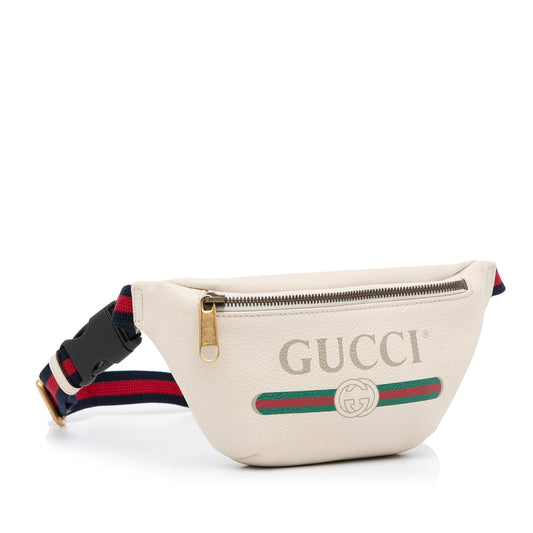 Gucci Logo Belt Bag (SHG-GSXfKP)