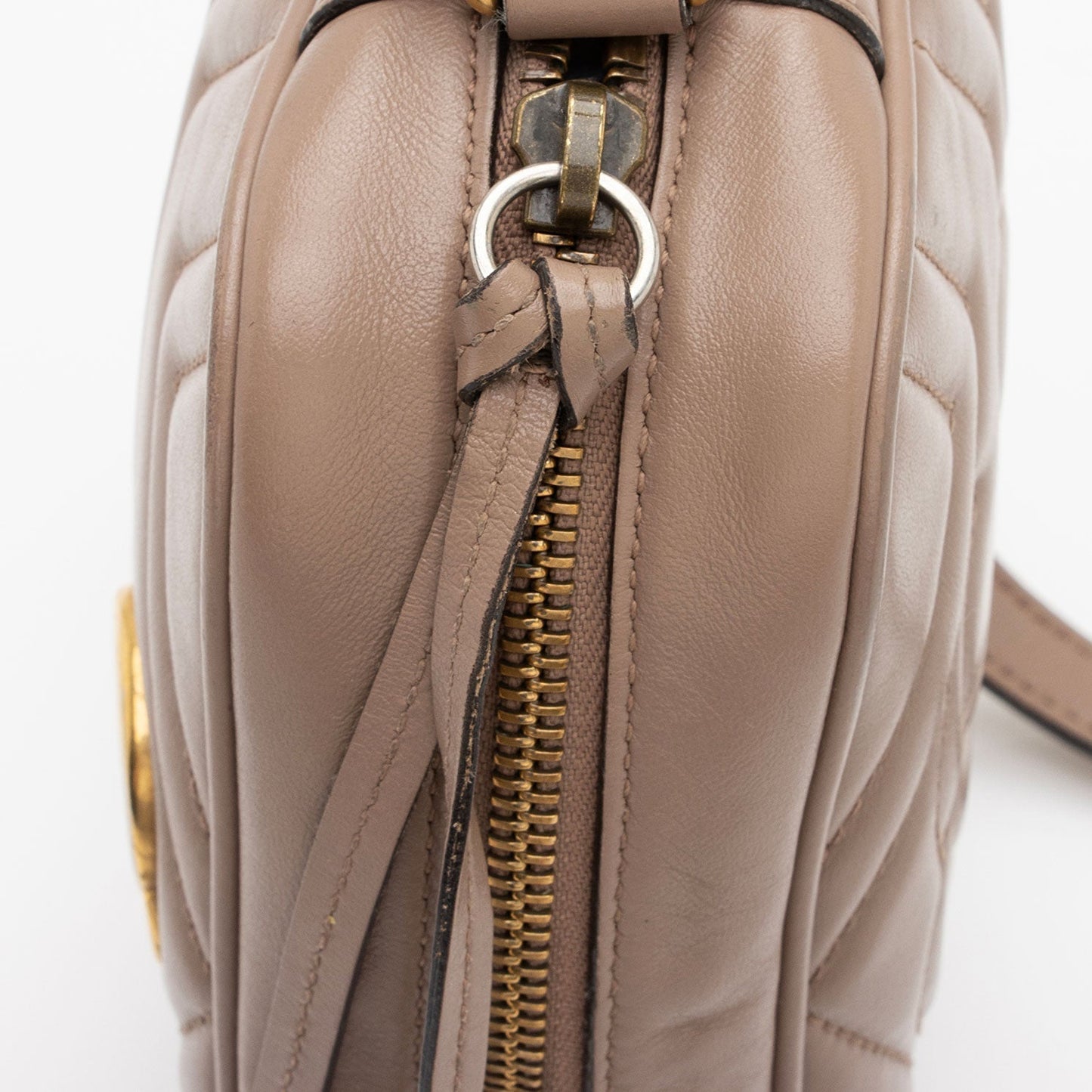 Gucci Matelasse Leather GG Marmont Mini Bag (SHF-mxqNer)