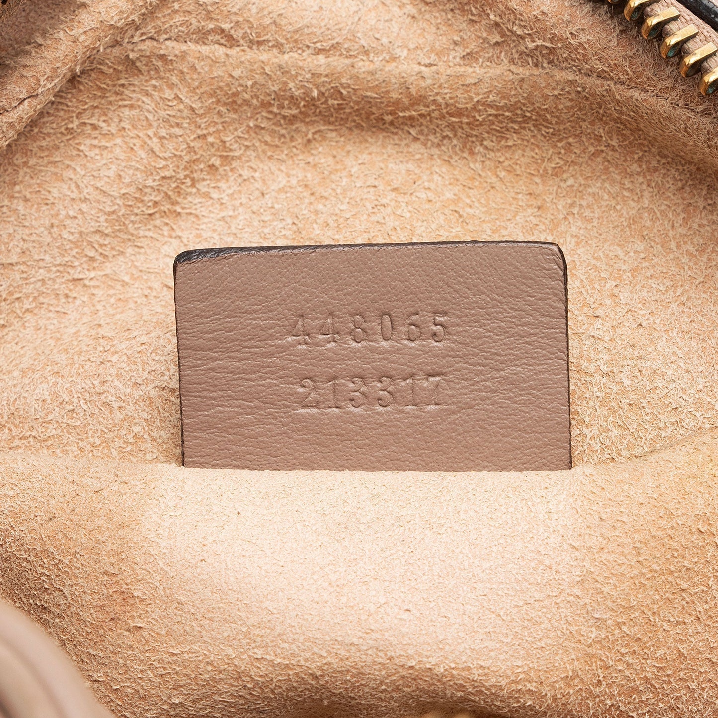 Gucci Matelasse Leather GG Marmont Mini Bag (SHF-mxqNer)
