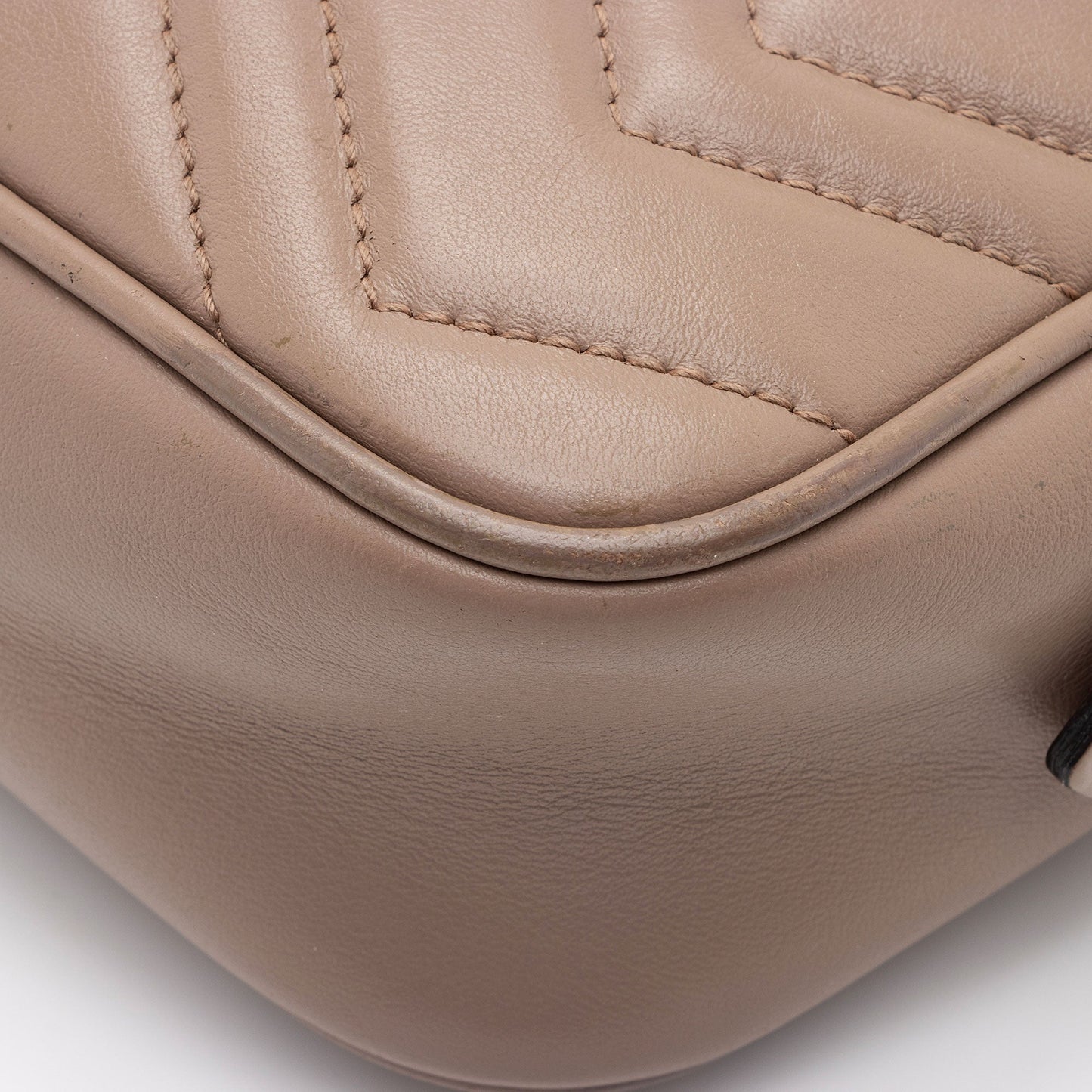 Gucci Matelasse Leather GG Marmont Mini Bag (SHF-mxqNer)