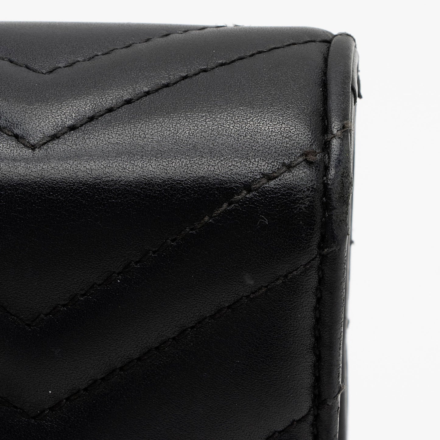 Gucci Matelasse Leather GG Marmont Mini Chain Shoulder Bag (SHF-KHf4XN)
