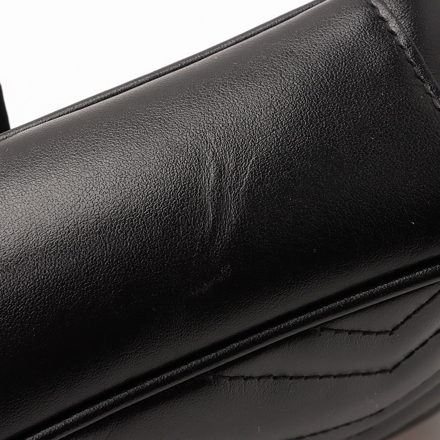 Gucci Matelasse Leather GG Marmont Mini Shoulder Bag (SHF-iWJZlj)