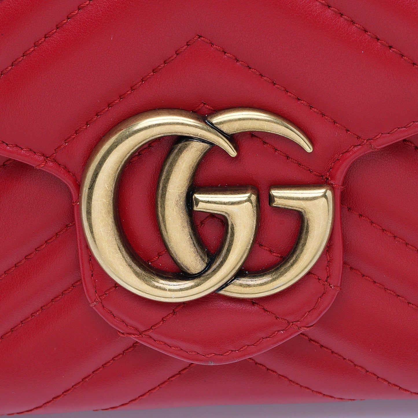 Gucci Matelasse Leather GG Marmont Mini Wallet on Chain Bag (SHF-2R5i8G)
