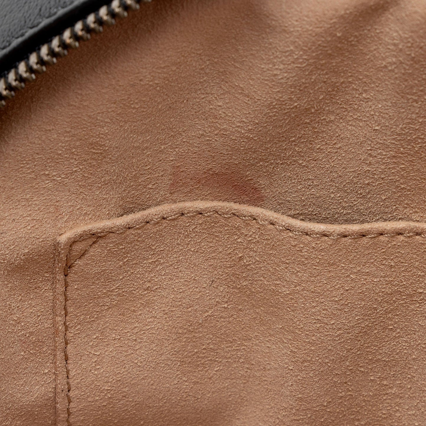 Gucci Matelasse Leather Torchon GG Marmont Bamboo Top Handle Bag (SHF-8zPXp4)