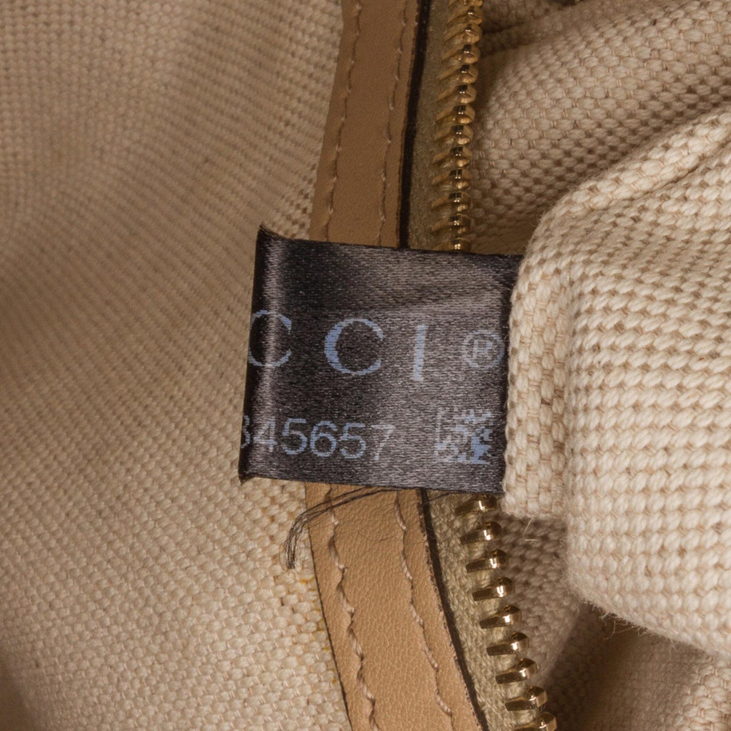 Gucci Microguccissima Dome (SHG-iE3Iof)