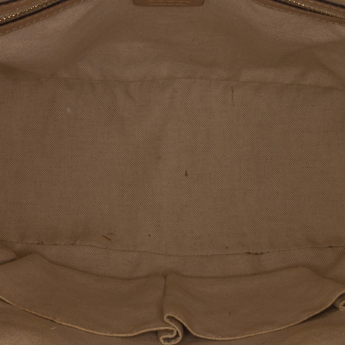 Gucci Microguccissima Dome (SHG-iE3Iof)
