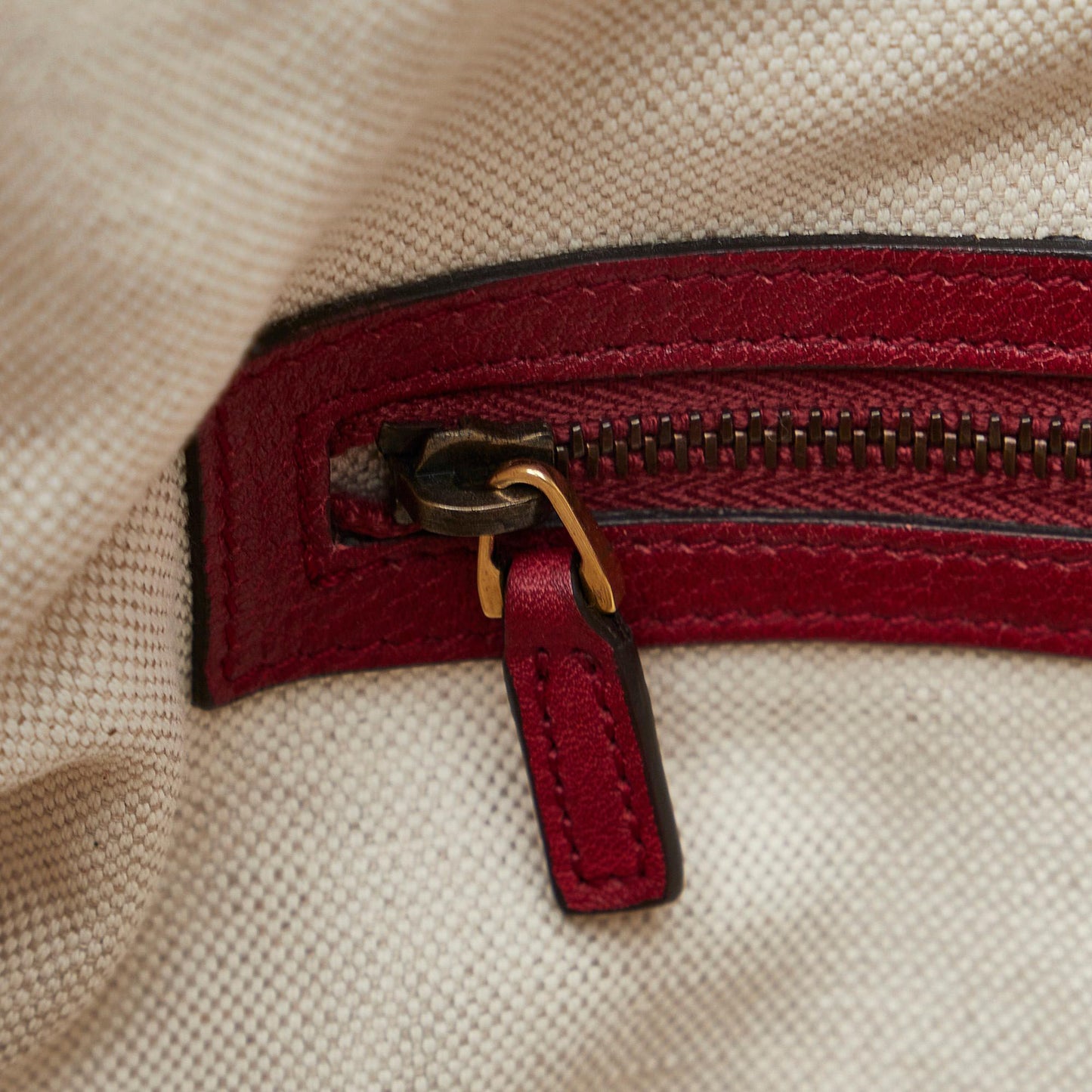 Gucci Miss GG (SHG-qNh22D)