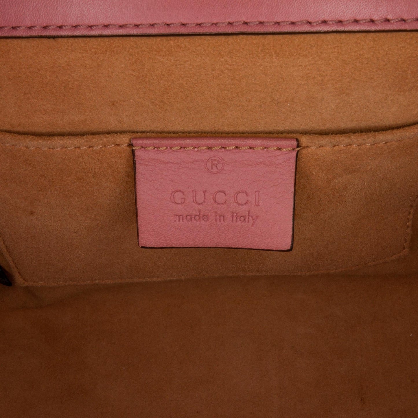 Gucci Pearl Studded Padlock (SHG-r5jgoa)