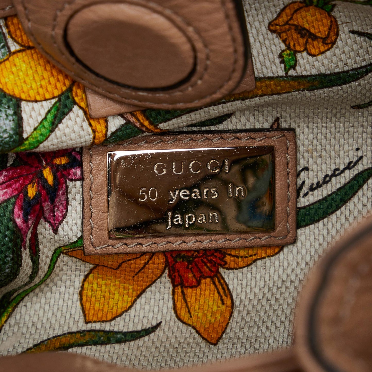 Gucci Small Bamboo Shopper (SHG-csXgnx)