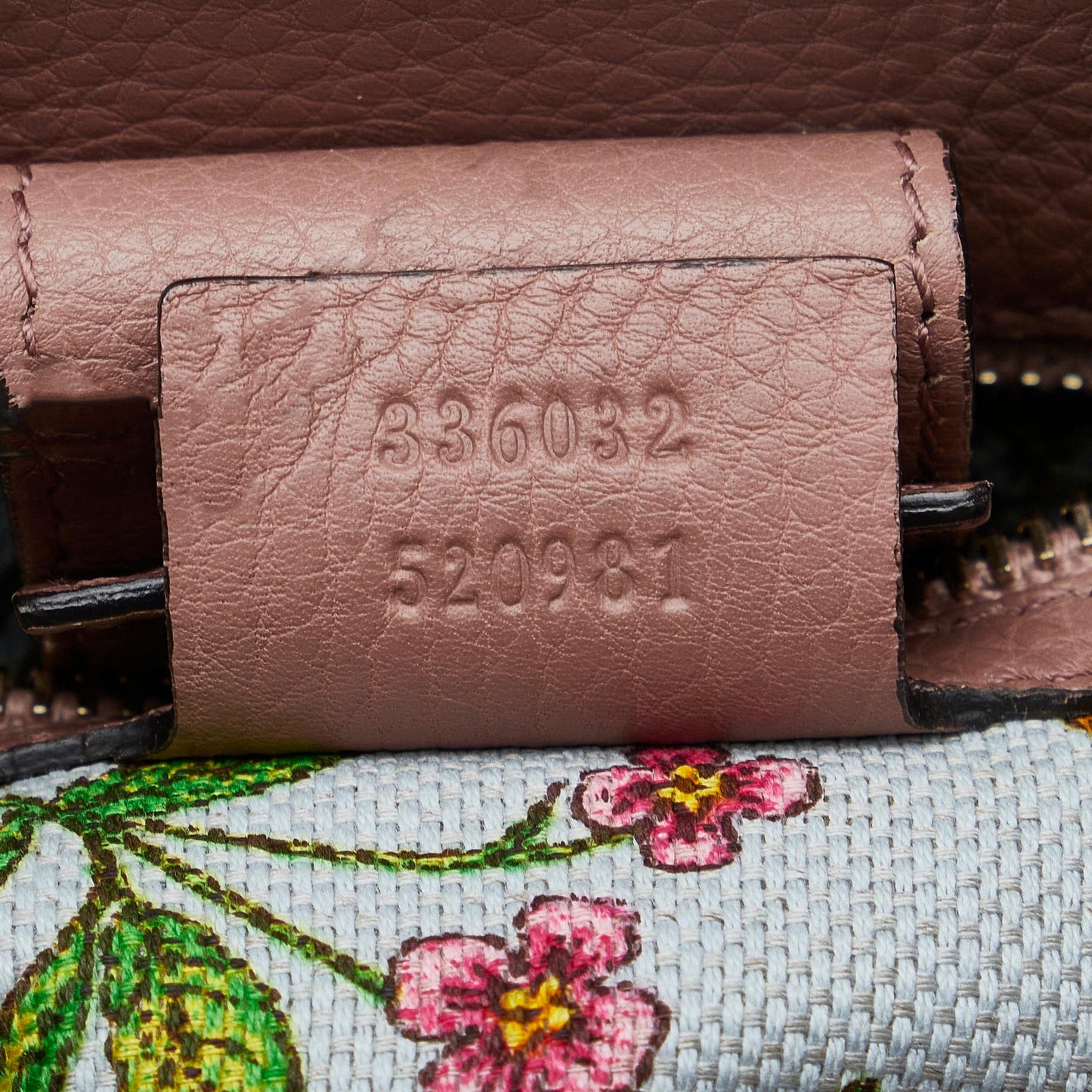 Gucci Small Bamboo Shopper (SHG-wb4O7b)