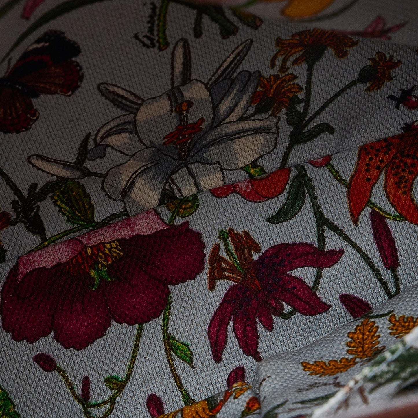 Gucci Small Bamboo Shopper (SHG-wb4O7b)