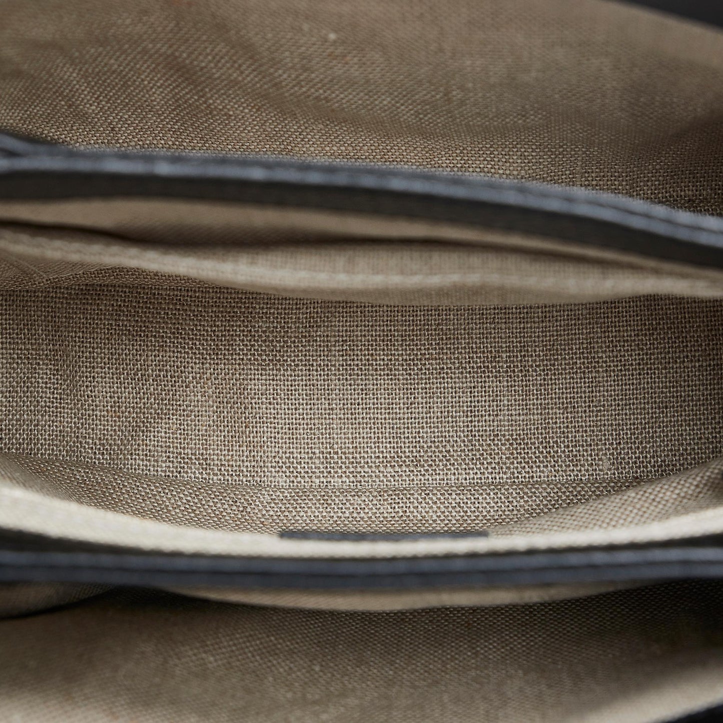 Gucci Small Dollar Interlocking G (SHG-kBh8xU)